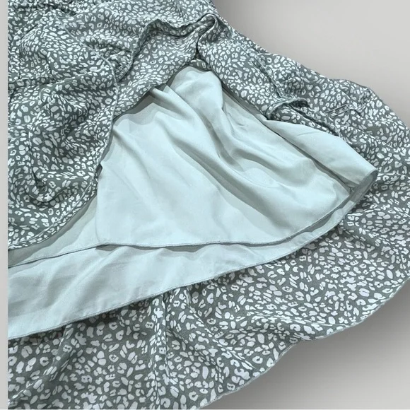 Kirundo Sage/White Midi V-Neck Dress - Picture 7 of 16